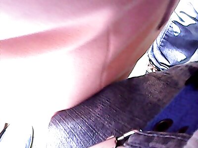 Tits និង Slits ឥតគិតថ្លៃ